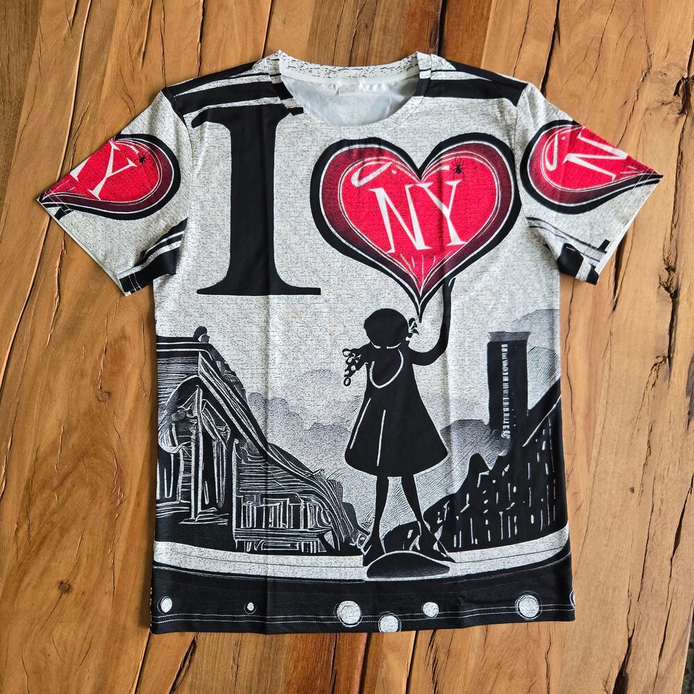 Men's All-Over Printed Graphic Tshirt "Lucy NY" by Spyder Webb Size L